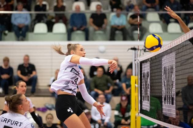 2. Bundesliga Frauen Pro Schwarz-Weiss Erfurt vs. TV Dingolfing; Erfurt; 14.10.2023 Silvie Pavlova ( 4; Schwarz-Weiss Erfurt) 2. Bundesliga Frauen Pro: Schwarz-Weiss Erfurt vs. TV Dingolfing; Riethsporthalle Erfurt; 14.10.2023 Copyright: xBEAUTIFULxSPORTS Duehringx