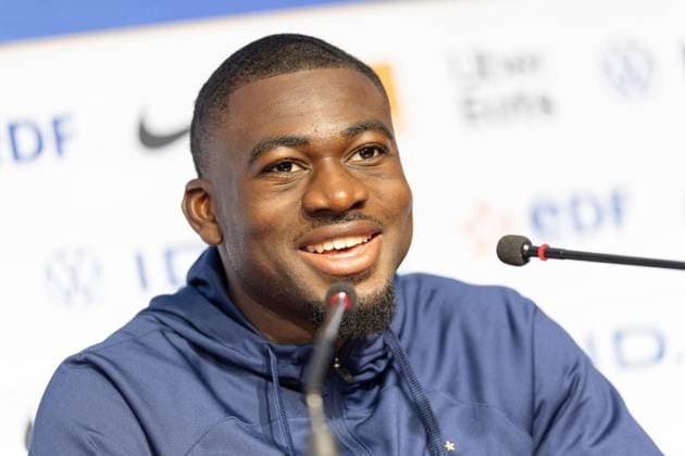 CAMPHIN EN PEVELE - - FOOTBALL - EQUIPE DE FRANCE PHOTOPQR VOIX DU NORD PASCAL BONNIERE ; CAMPHIN EN PEVELE 15.10.2023 l equipe de France de Football au domaine de Luchin avant le match contre l -Ecosse Fofana Youssouf en conference de presse France national team, Nationalteam of soccer on oct 15th 2023. Fofana Youssouf at press conference, PK, Pressekonferenz France  Copyright: xPHOTOPQR VOIXxDUxNORD MAXPPPxPASCALxBONNIEREx 20231015VDN6395 20231015VDN6391A