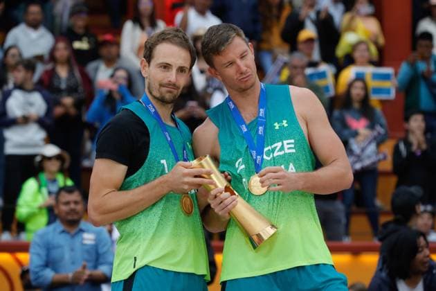 FIVB Beach volleyball, Beachvolleyball World Championships Medal Ceremony October 15, 2023, Tlaxcala, Mexico: Gold medalist Ondrej Perusic and David Schweiner of Czechia lift their winners trophy during the medal ceremony for the Men s Beach Volleyball World Championship, WM, Weltmeisterschaft Final. October 15, 2023 in Tlaxcala, Mexico.(Photo by Essene Hernandez Eyepix Group) Copyright: xEssenexHernandez xEyepixxGroupx EH_15102023_101585