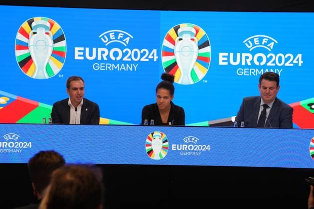 EURO 2024 Turnierdirektor Philipp Lahm, DFB-Vizepräsidentin Celia Sasic und Arbeitsminister Hubertus Heil - 16.10.2023: EURO 2024 Partnerschaft DFB VDV