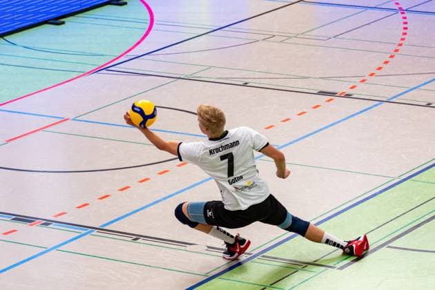 15.10.2023, GER, 2.BL Maenner Sued, Volleyball, Saison 2023 2024, Blue Volleys Gotha - Volley YoungStars Friedrichshafen Krochmann, Hannes (Blue Volleys Gotha) Gotha Ernestiner-Halle Thüringen Deutschland