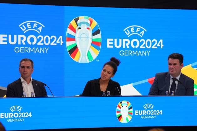 EURO 2024 Turnierdirektor Philipp Lahm, DFB-Vizepräsidentin Celia Sasic und Arbeitsminister Hubertus Heil - 16.10.2023: EURO 2024 Partnerschaft DFB VDV