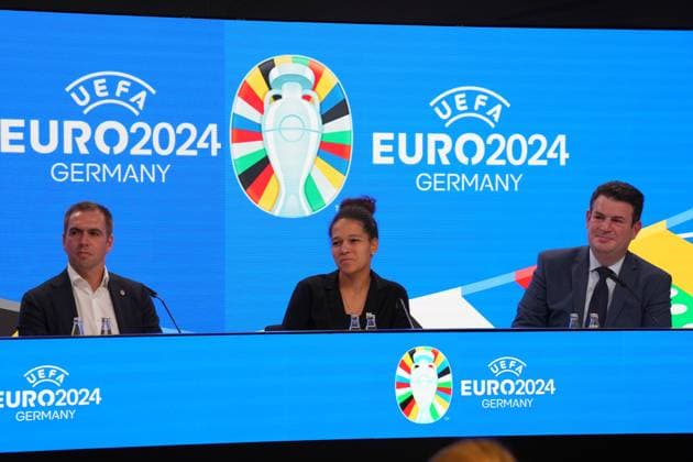 EURO 2024 Turnierdirektor Philipp Lahm, DFB-Vizepräsidentin Celia Sasic und Arbeitsminister Hubertus Heil - 16.10.2023: EURO 2024 Partnerschaft DFB VDV