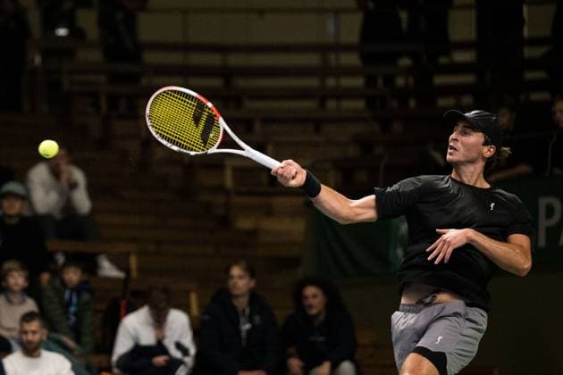 231016 Karl Friberg of Sweden during day 3 of the Nordic Open tennis tournament on October 16, 2023 in Stockholm. Photo: Emma Wallskog BILDBYRAN COP 320 EW0268 tennis tennis nordic open dag 1 bbeng Copyright: EMMAxWALLSKOG BB231016EW004