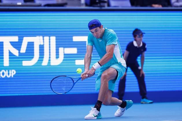 October 17, 2023, Tokyo, Japan: Jack DRAPER (GBR) hits a return against Alex DE MINAUR (AUS) during their singles match on the second day of the Kinoshita Group Japan Open Tennis Championships 2023 at the Ariake Coliseum. This is the longest-running ATP, Tennis Herren Tour tournament in Asia, first held in 1972. The tournament runs from October 16 to 22. Tokyo Japan - ZUMAm191 20231017_aap_m191_020 Copyright: xRodrigoxReyesxMarinx