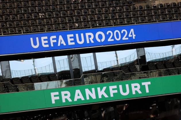 Frankfurt am Main am 16.Oktober 2023 Deutsche Bank Park Medientermin der EURO 2024 GmbH v.l., Innenansicht Deutsche Bank Park Aufschrift UEFA EURO2024 FRANKFURT Copyright: JoaquimxFerreira