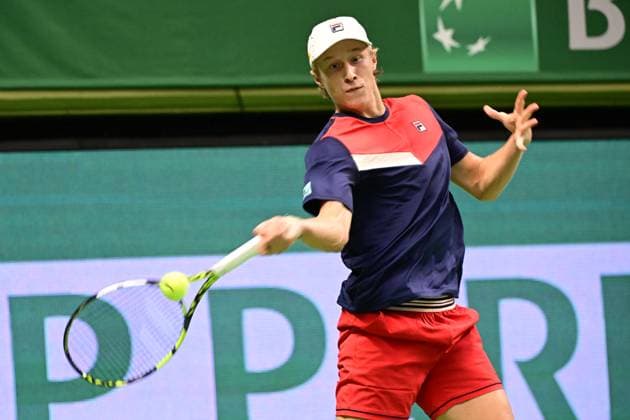 STOCKHOLM 20231017 Leo Borg i sin match mot Laslo Djere (Serbien) under tennisturneringen Nordic Open i Kungliga Tennishallen pa tisdagskvällen. STOCKHOLM SVERIGE x10030x
