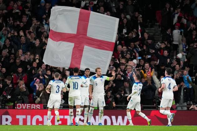 Harry Kane (Bayern Munich) of England (4th left) celebrates after he scores his team™s first goal from the penalty spot during the international match, Länderspiel, Nationalmannschaft between England and Italy at Wembley Stadium, London, England on 17 October 2023. Copyright: xDavidxHornx PMI-5839-0014
