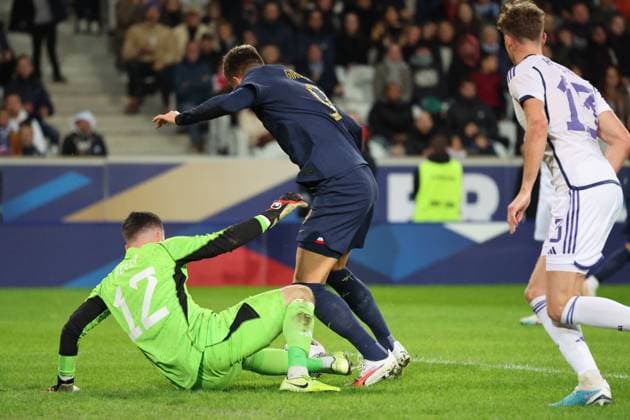 Olivier GIROUD (France) lors du match amical France vs Ecosse, Decathlon Arena stade Pierre Mauroy, le 17 octobre 2023 FOOTBALL : FRANCE vs ECOSSE - AMICAL - 17 10 2023 LaurentSanson Panoramic 