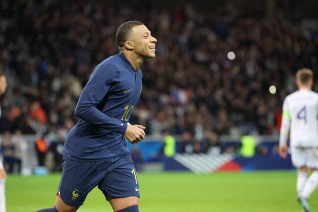Joie de Kylian MBAPPE (France) lors du match amical France vs Ecosse, Decathlon Arena stade Pierre Mauroy, le 17 octobre 2023 FOOTBALL : FRANCE vs ECOSSE - AMICAL - 17 10 2023 LaurentSanson Panoramic 
