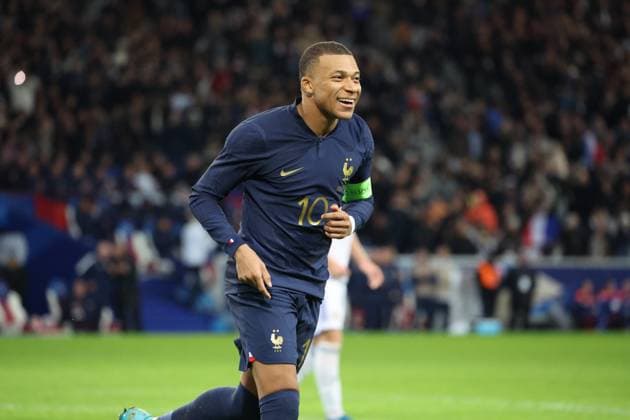 Joie de Kylian MBAPPE (France) lors du match amical France vs Ecosse, Decathlon Arena stade Pierre Mauroy, le 17 octobre 2023 FOOTBALL : FRANCE vs ECOSSE - AMICAL - 17 10 2023 LaurentSanson Panoramic 
