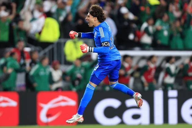 RECORD DATE NOT STATED Seleccion Mexico 2023 Mexico vs Germany Guillermo Ochoa of Mexico during the game Mexican national team, Nationalteam (Mexico) vs Germany, the friendly preparation, at Lincoln Financial Field Stadium, on October 17, 2023. <br><br> Guillermo Ochoa de Mexico durante el partido Seleccion Mexicana (Mexico) vs Alemania, amistoso de preparacion en el Lincoln Financial Field Stadium, el 17 de Octubre de 2023. PHILADELPHIA PENSILVANIA UNITED STATES  Copyright: xUlisesxNaranjox 20231017203128_SMN_23_AM_MEX_GER_OCHOA169