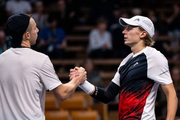 231018 Tallon Griekspoor of the Netherlands and Emil Ruusuvuori of Finland during day 5 of the Nordic Open tennis tournament on October 18, 2023 in Stockholm. Photo: Emma Wallskog BILDBYRAN COP 320 EW0271 tennis nordic open dag 5 bbeng Copyright: EMMAxWALLSKOG BB231018EW035