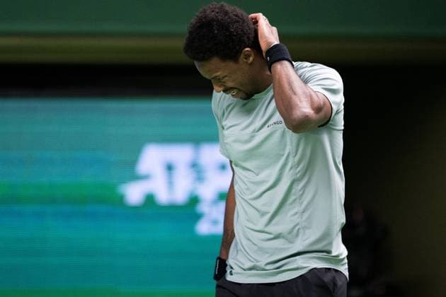 231018 Gael Monfils of France Looks dejected during day 5 of the Nordic Open tennis tournament on October 18, 2023 in Stockholm. Photo: Emma Wallskog BILDBYRAN COP 320 EW0271 tennis nordic open dag 5 bbeng depp Copyright: EMMAxWALLSKOG BB231018EW044