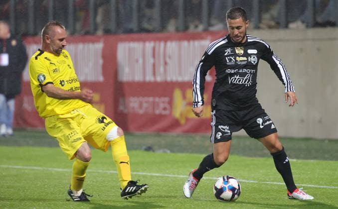 Belgium s Eden Hazard fights for the ball during a gala soccer game between Variety Club France with various personnalities and a team of Calais, for Les Pieces Jaunes association, Wednesday 18 October 2023, in Calais, France. Belgian Hazard announced last week his retirement. VIRGINIExLEFOUR  x77995844x