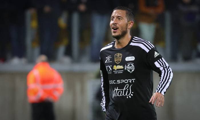 Belgium s Eden Hazard pictured during a gala soccer game between Variety Club France with various personnalities and a team of Calais, for Les Pieces Jaunes association, Wednesday 18 October 2023, in Calais, France. Belgian Hazard announced last week his retirement. VIRGINIExLEFOUR  x77995854x
