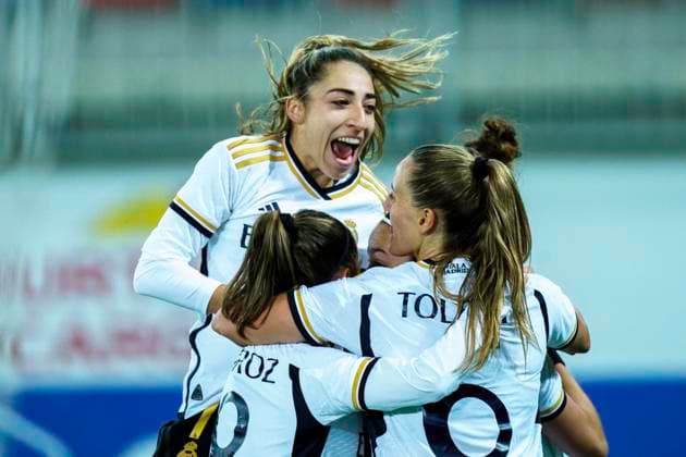 Bilder des Jahres 2023, Sport 10 Oktober Sport Themen der Woche KW42 Sport Bilder des Tages Champions League-kvalifisering, kvinner: Valerenga - Real Madrid Oslo 20231018. Real Madrids kaptein Olga Carmona Garcia feirer Athenea del Castillo sin 3-0 scoring under kvalifiseringskampen til mesterligaen i fotball mellom Valerenga og Real Madrid pa Intility stadion. Foto: Cornelius Poppe NTB Oslo Norge EDITORIAL USE ONLY. RESTRICTED USE FOR BETTING COMPANIES Ref:_SPODj3GX_Du_S8.jpg  Copyright: xCorneliusxPoppex xNTBx