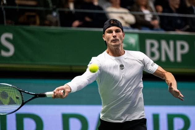 231018 Marton Fucsovics of Hungary during day 5 of the Nordic Open tennis tournament on October 18, 2023 in Stockholm. Photo: Emma Wallskog BILDBYRAN COP 320 EW0271 tennis nordic open dag 5 bbeng Copyright: EMMAxWALLSKOG BB231018EW079