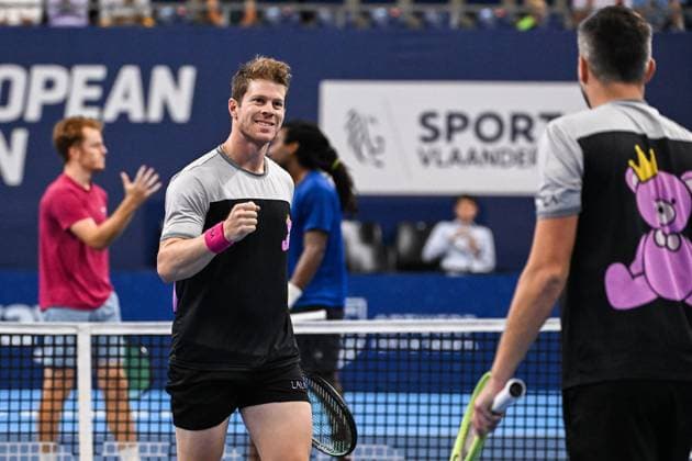 Ariel Behar and Adam Pavlasek celebrate after winning a doubles quarter final match at the European Open Tennis ATP, Tennis Herren tournament, in Antwerp, Thursday 19 October 2023. LAURIExDIEFFEMBACQ  x78032457x