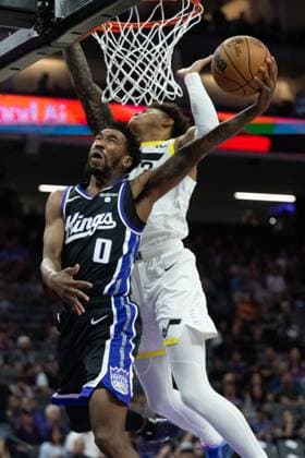 Sport Themen der Woche KW42 Sport Bilder des Tages October 19, 2023, Sacramento, CA, USA: Sacramento Kings guard Malik Monk (0) drives to the basket against Utah Jazz guard Keyonte George (3) during a game at Golden 1 Center Thursday, Oct. 19, 2023 in Sacramento. Sacramento USA - ZUMAj89_ 0309359339st Copyright: xPaulxKitagakixJr.x
