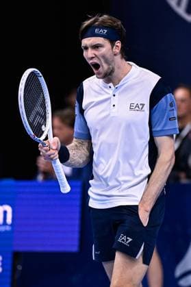Kazach Alexander Bublik celebrates after winning a quarter final single match at the European Open Tennis ATP, Tennis Herren tournament, in Antwerp, Friday 20 October 2023. LAURIExDIEFFEMBACQ  x78112291x