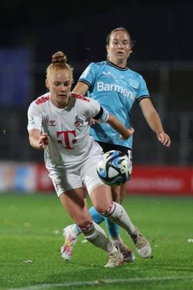 Google Pixel Frauen-Bundesliga 2023-2024, 1. FC Köln - Bayer 04 Leverkusen Laura Vogt (FC, 8) Köln Franz-Kremer-Stadion Nordrhein-Westfalen Deutschland