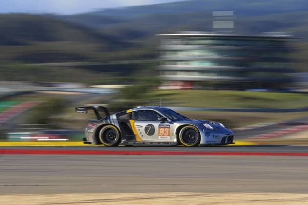 93 PROTON COMPETITION (DEU) PORSCHE 911 RSR 19 (LMGTE) - MICHAEL FASSBENDER (IRL) MARTIN RUMP (EST) RICHARD LIETZ (AUT) MOTORSPORT : 4 Heures d Algarve - 20 10 2023 MPSAgency Panoramic 