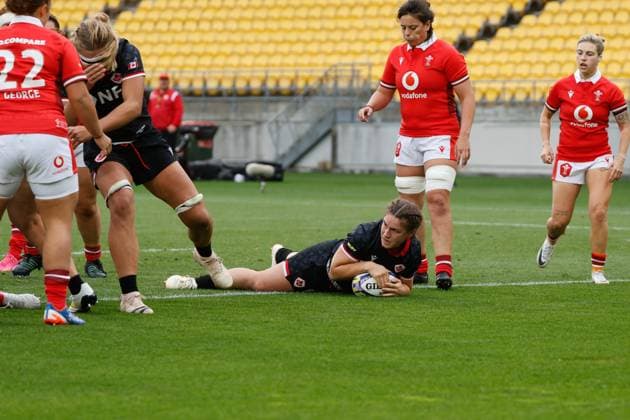Wellington, New Zealand, 21 October 2023: Replacement hooker Gillian Boag scores for Canada. Canada v Wales. WXV1 womens international rugby tournament. Sky Stadium. Wellington. New Zealand (Joe Serci SPP) Copyright: xJoexSercix xSPPx spp-en-JoSeSp-SPP - Joe Serci - Canada_Wales-4