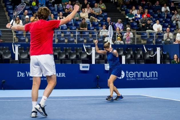 European Open tournament director Dick Norman and Sabine Appelmans celebrate winning their match the European Open Tennis ATP, Tennis Herren tournament, in Antwerp, Saturday 21 October 2023. JASPERxJACOBS  x78175991x