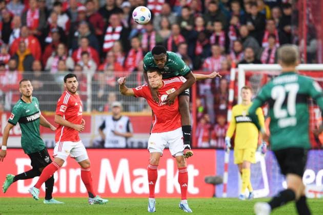 Bilder des Jahres 2023, Sport 10 Oktober Sport Themen der Woche KW42 1. Fussball Bundesliga, 1. FC Union Berlin vs VfB Stuttgart. Berlin, 20.08.2023 Dan Axel Zagadou (VfB Stuttgart, 23), Kevin Behrens (1. FC Union Berlin, 17) 1. Fussball Bundesliga, 1. FC Union Berlin vs VfB Stuttgart, Stadion An der Alten Foersterei, Berlin 21.10.2023 DFL REGULATIONS PROHIBIT ANY USE OF PHOTOGRAPHS AS IMAGE SEQUENCES AND OR QUASI-VIDEO. *** 1 Football Bundesliga, 1 FC Union Berlin vs VfB Stuttgart Berlin, 20 08 2023 Dan Axel Zagadou VfB Stuttgart, 23 , Kevin Behrens 1 FC Union Berlin, 17 1 Football Bundesliga, 1 FC Union Berlin vs VfB Stuttgart, Stadion An der Alten Foersterei, Berlin 21 10 2023 DFL REGULATES PROHIBIT ANY USE OF PHOTOGRAPHS AS IMAGE SEQUENCES AND OR QUASI VIDEO Copyright: xBEAUTIFULxSPORTS LucianoxLimax