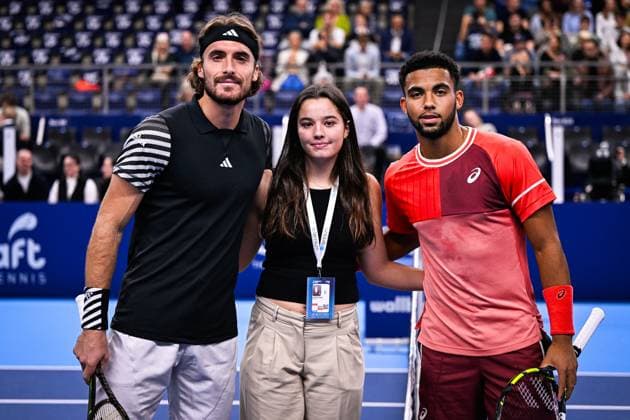 Greek Stefanos Tsitsipas and French Arthur Fils pictured at the start of a quarter final single match at the European Open Tennis ATP, Tennis Herren tournament, in Antwerp, Friday 20 October 2023. LAURIExDIEFFEMBACQ  x78189739x