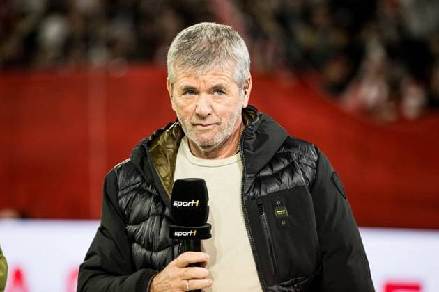2. Fussball Bundesliga; Fortuna Duesseldorf 1895 - 1. FC Kaiserslautern; 21.10.2023 Friedhelm Funkel (Sport1 Experte) 2. Fussball Bundesliga, Fortuna Duesseldorf 1895 - 1. FC Kaiserslautern, Duesseldorf, Merkur Spiel-Arena DFL REGULATIONS PROHIBIT ANY USE OF PHOTOGRAPHS AS IMAGE SEQUENCES AND OR QUASI-VIDEO. *** 2 Football Bundesliga Fortuna Duesseldorf 1895 1 FC Kaiserslautern 21 10 2023 Friedhelm Funkel Sport1 Expert 2 Football Bundesliga, Fortuna Duesseldorf 1895 1 FC Kaiserslautern, Duesseldorf, Merkur Spiel Arena DFL REGULATIONS PROHIBIT ANY USE OF PHOTOGRAPHS AS IMAGE SEQUENCES AND OR QUASI VIDEO Copyright: xBEAUTIFULxSPORTS Wunderlx