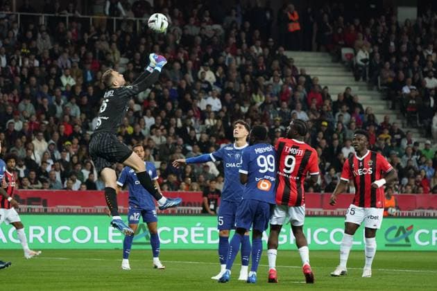 Pau Lopez (Olympique de Marseille) FOOTBALL : OGC Nice vs Olympique de Marseille - Ligue 1 Uber Eats - Nice - 21 10 2023 NorbertScanella Panoramic 