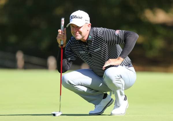 RICHMOND, VA - OCTOBER 21: Rob Labritz surveys the slope of the 17th green during the second round of the Dominion Energy Charity Classic on October 21, 2023, at The Country Club of Virginia played on the James River Course in Richmond, VA. (Photo by Lee Coleman Icon Sportswire) GOLF: OCT 21 PGA, Golf Herren Tour Champions Dominion Energy Charity Classic EDITORIAL USE ONLY Icon1552310210392