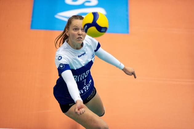 2. Bundesliga Frauen Pro: Schwarz-Weiss Erfurt vs. Binder Blaubaeren TSV Flacht; Erfurt; 21.10.2023 Saskia Lenk ( 1; Binder Blaubaeren TSV Flacht) 2. Bundesliga Frauen Pro: Schwarz-Weiss Erfurt vs. Binder Blaubaeren TSV Flacht; Riethsporthalle Erfurt; 21.10.2023 Copyright: xBEAUTIFULxSPORTS Duehringx