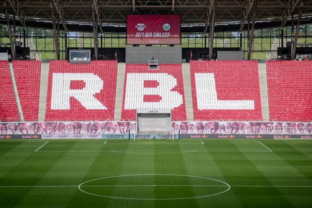 Innenansicht der Red Bull Arena. Fussball 1. Frauen Bundesliga, 4. Spieltag: RB Leipzig - VfL Wolfsburg 0:2. 15. Oktober 2023: Leipzig, Red Bull Arena. RB Leipzig - VfL Wolfsburg 0:2