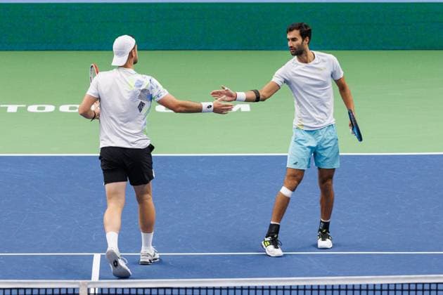 231022 Julian Cash of Great Britain and Yuki Bhambri of India during day 9 of the Nordic Open tennis tournament on October 22, 2023 in Stockholm. Photo: Michael Campanella BILDBYRAN COP 313 MC0070 tennis nordic open day 9 finals bbeng Copyright: MICHAELxCAMPANELLA BB231022MC005