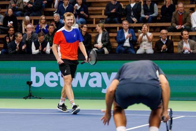 231022 Andrey Golubev of Kazakhstan ceebrates during day 9 of the Nordic Open tennis tournament on October 22, 2023 in Stockholm. Photo: Michael Campanella BILDBYRAN COP 313 MC0070 tennis nordic open day 9 finals bbeng jubel Copyright: MICHAELxCAMPANELLA BB231022MC025