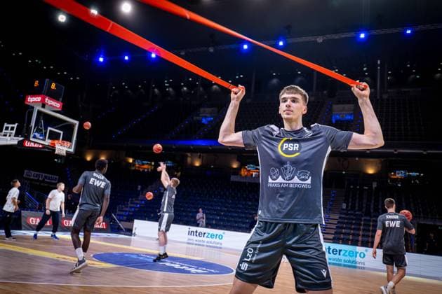 Basketball Berlin 22.10.2023 Saison 2023 2024 1. Bundesliga easyCredit BBL Alba Berlin - Rasta Vechta Johann Grünloh (Vechta, No.17)