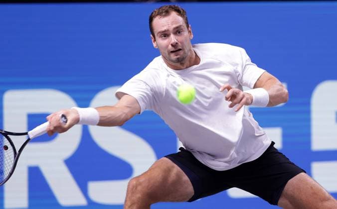 TENNIS - ATP, Tennis Herren Erste Bank Open VIENNA,AUSTRIA,23.OCT.23 - TENNIS - ATP World Tour, Erste Bank Open. Image shows Roman Safiullin (RUS).  GEPAxpictures xWalterxLuger