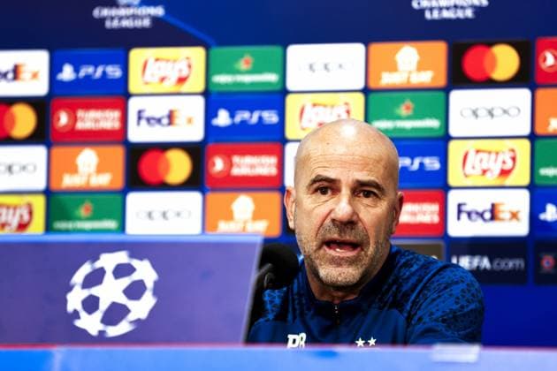 LENS - PSV Eindhoven coach Peter Bosz during the MD-1 press conference, PK, Pressekonferenz prior to the UEFA Champions League group B match against RC Lens at the Stade Bollaert-Delelis on October 23, 2023 in Lens, France. ANP MAURICE VAN STEEN UEFA Champions League MD-1 2023 2024 xVIxANPxSportx xxANPxIVx 481915097 originalFilename: 481915097.jpg