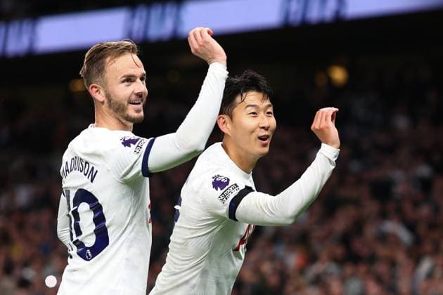 Tottenham v Fulham 23 October 2023, London - Premier League Football - Tottenham Hotspur v Fulham - James Maddison of Tottenham Hotspur celebrates their second goal with Son Heung-Min of Tottenham Hotspur - Photo: Charlotte Wilson Offside. London UK Copyright: xCharlottexWilsonx xOffsidexOffside
