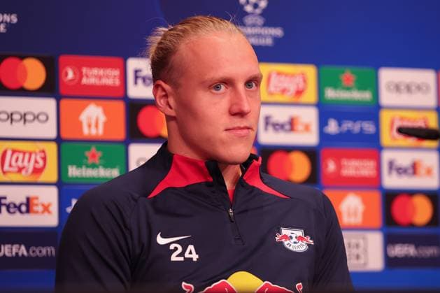 RB Leipzig PK Champions League Leipzig, 24.10.2023, RB Leipzig Fußball-Akademie, UEFA Champions League , RB Leipzig Pressekonferenz am Vortag von RBL v. Roter Stern Belgrad (Fudbalski klub Crvena zvezda) , Im Bild: Xaver Schlager (24, RB Leipzig) ,