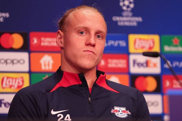 RB Leipzig PK Champions League Leipzig, 24.10.2023, RB Leipzig Fußball-Akademie, UEFA Champions League , RB Leipzig Pressekonferenz am Vortag von RBL v. Roter Stern Belgrad (Fudbalski klub Crvena zvezda) , Im Bild: Xaver Schlager (24, RB Leipzig) ,