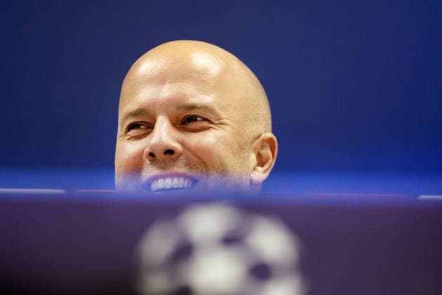 ROTTERDAM - Coach of Feyenoord Arne Slot during the MD-1 press conference, PK, Pressekonferenz prior to the UEFA Champions League match against SS Lazio Roma at Feyenoord Stadion de Kuip on October 24, 2023 in Rotterdam, Netherlands. ANP OLAF KRAAK UEFA Champions League 2023 24 2023 2024 xVIxANPxSportx xxANPxIVx 481988188 originalFilename: 481988188.jpg