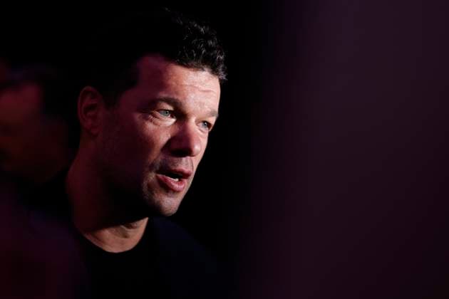 Fußballer Michael Ballack bei der Premiere des Sky Original Dokumentarfilms Daum - Triumphe und Skandale , zu sehen ab 27.10. auf Sky und WOW, anlässlich des 70.Geburtstags von Christoph Daum, im Residenz Kino. Köln, 24.10.2023 NRW Deutschland Copyright: xChristophxHardtx
