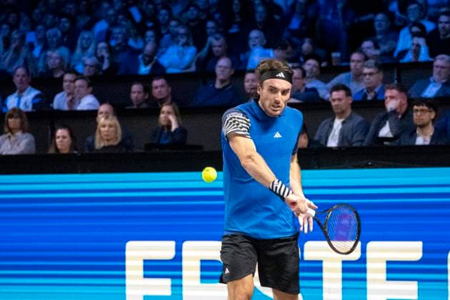 Wien, Österreich. 24 Oktober 2023. Dominik Thiem (AUT) spielt gegen Stefanos Tsitsipas (GRE) bei der ATP, Tennis Herren World Tour, Erste Bank Open in der Wiener Stadthalle. Bild zeigt Stefanos Tsitsipas (GRE).