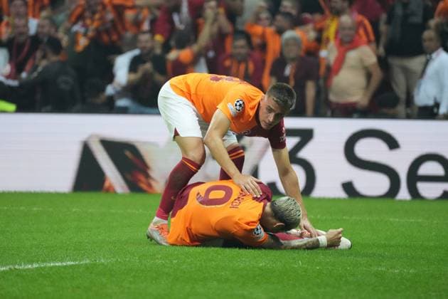 Mauro Icardi and Kazimcan Karatas of Galatasaray during the UEFA Champions League match between Galatasaray A.S. and FC Bayern München at RAMS PARK Arena on October 24, 2023 in Istanbul, Turkey. Istanbul Turkey Copyright: xSeskimPhotox Gsaray-BMunich_241023 (128)
