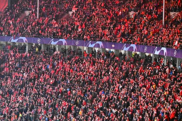 Fussball, Herren, Saison 2023 2024, UEFA Champions League (Gruppe C, 3. Spieltag), 1. FC Union Berlin - SSC Neapel, v. l. Die Fans von 1. FC Union Berlin, 24.10. 2023, Copyright: xMatthiasxKochx