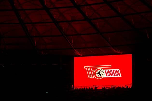 24.10.2023, xfrx, Fussball UEFA Champions League, Union Berlin - SSC Neapel emspor, v.l. Fans von Union Berlin (DFL DFB REGULATIONS PROHIBIT ANY USE OF PHOTOGRAPHS as IMAGE SEQUENCES and or QUASI-VIDEO) Berlin